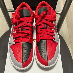 Women’s size 9, Men’s size 7.5. Half and half design Jordan lows never worn out